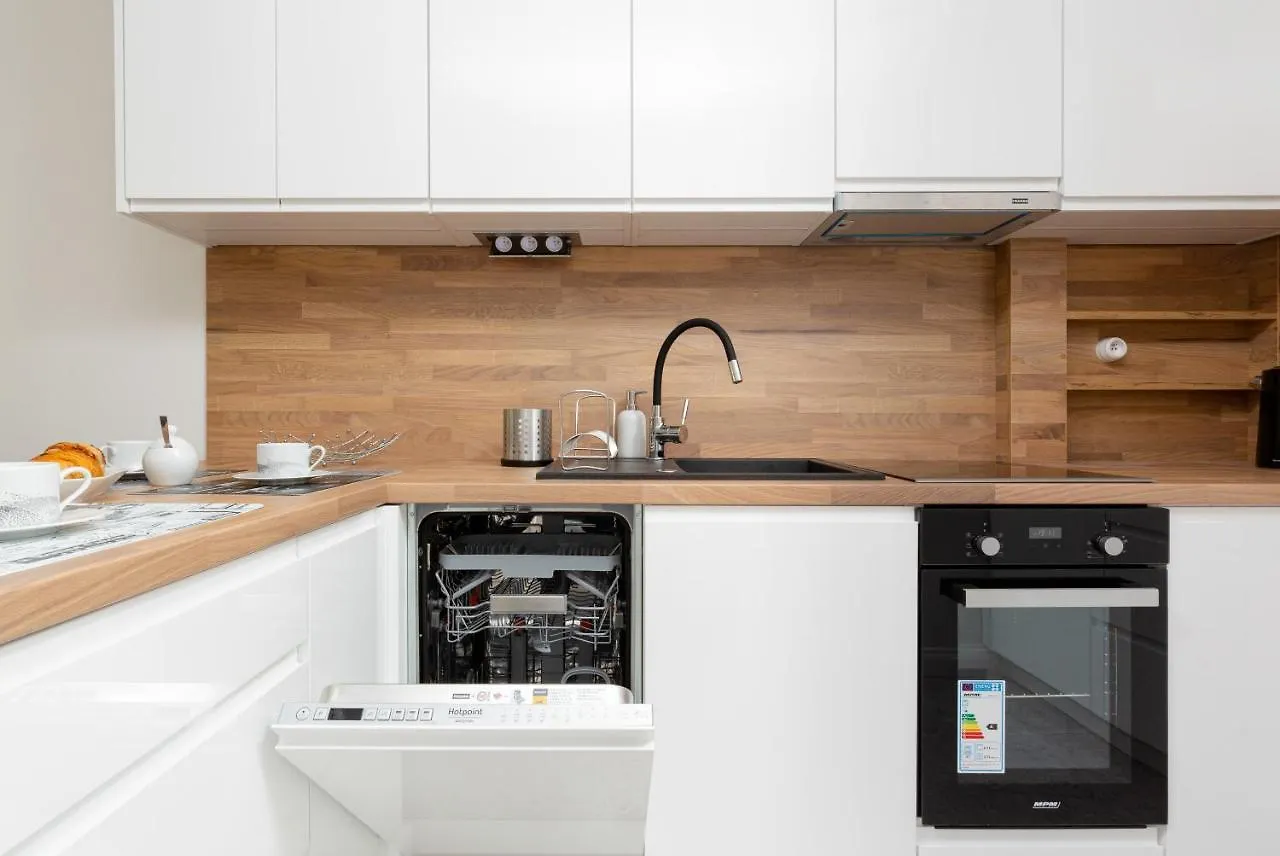 Apartments City Center Ochota By Noclegi Renters Varsó Lengyelország